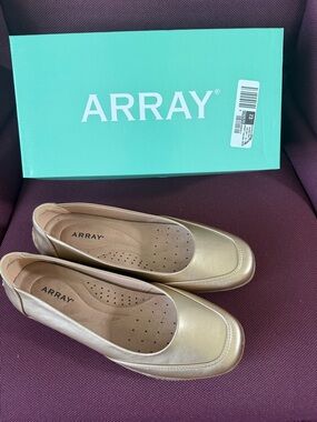 ARRAY Metallic Gold Slip-On Ballet Flats